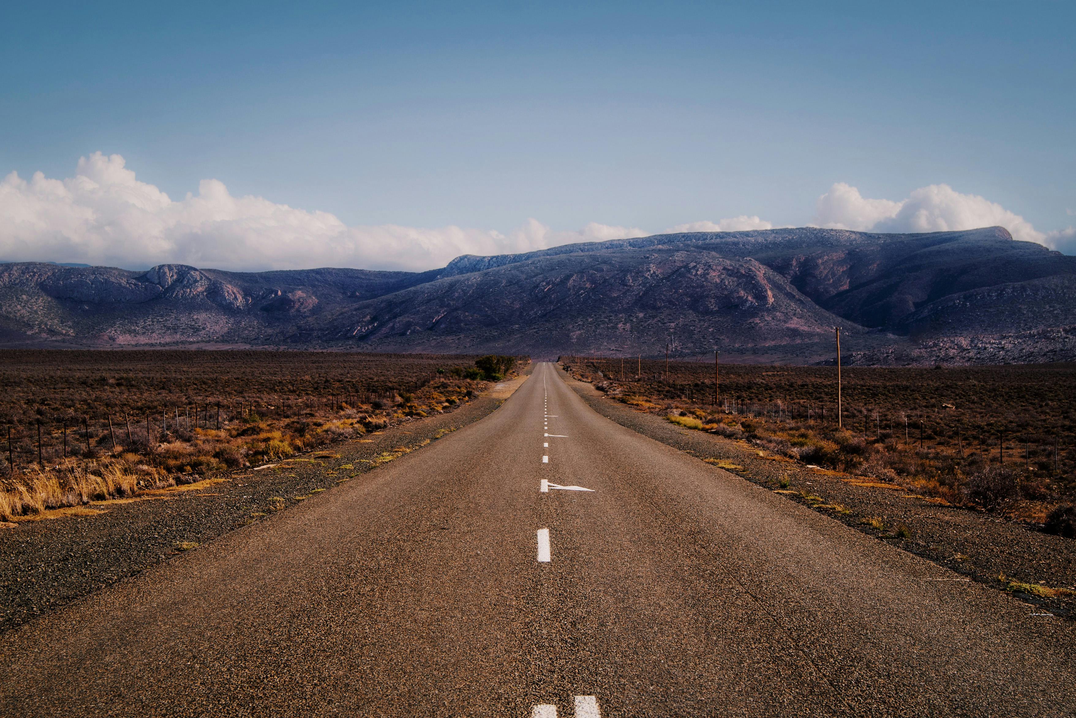 Open road route image for long-distance transport